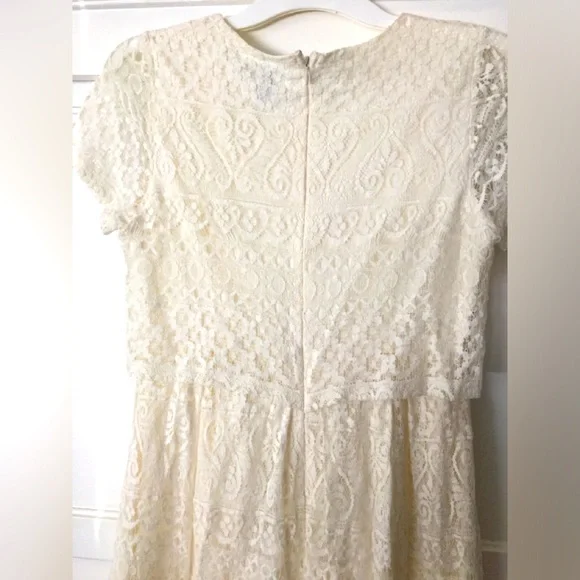 Forever 21 ⭐️ Lovely lace bodice skirt lined summer wedding dress women’s medium - Picture 3 of 5